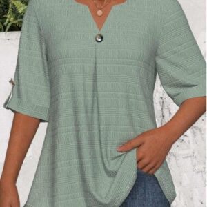 unsigned Green Button 3/4 Sleeve Split Neck Blouse